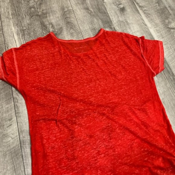 SOLD - Minnie Mouse • Lightweight Graphic Tee • Women's - Picture 4 of 5